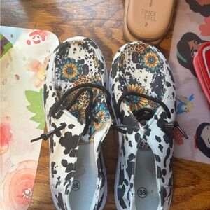 Floral and Animal Print Canvas Shoes